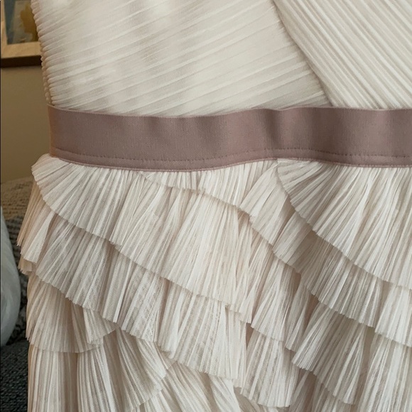 BCBG Lace and Tulle Tiered Dress Bridal Wedding Shower Dress Off White Size 4 - Picture 11 of 16